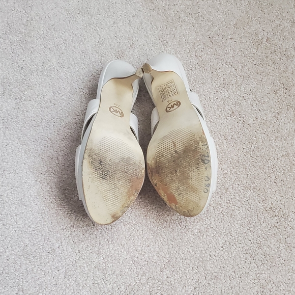 Michael kors shoes - Picture 4 of 5